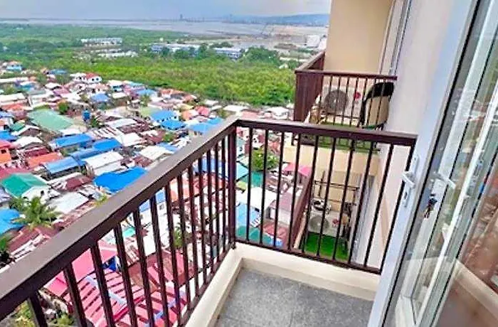 Spacious Unit With Balcony Hotel 3*